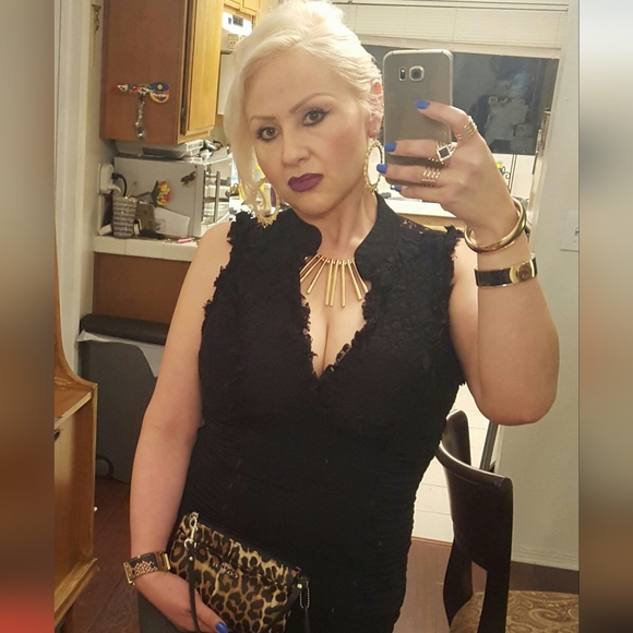 Meet your Posher, Silvia - Picture 6 of 6